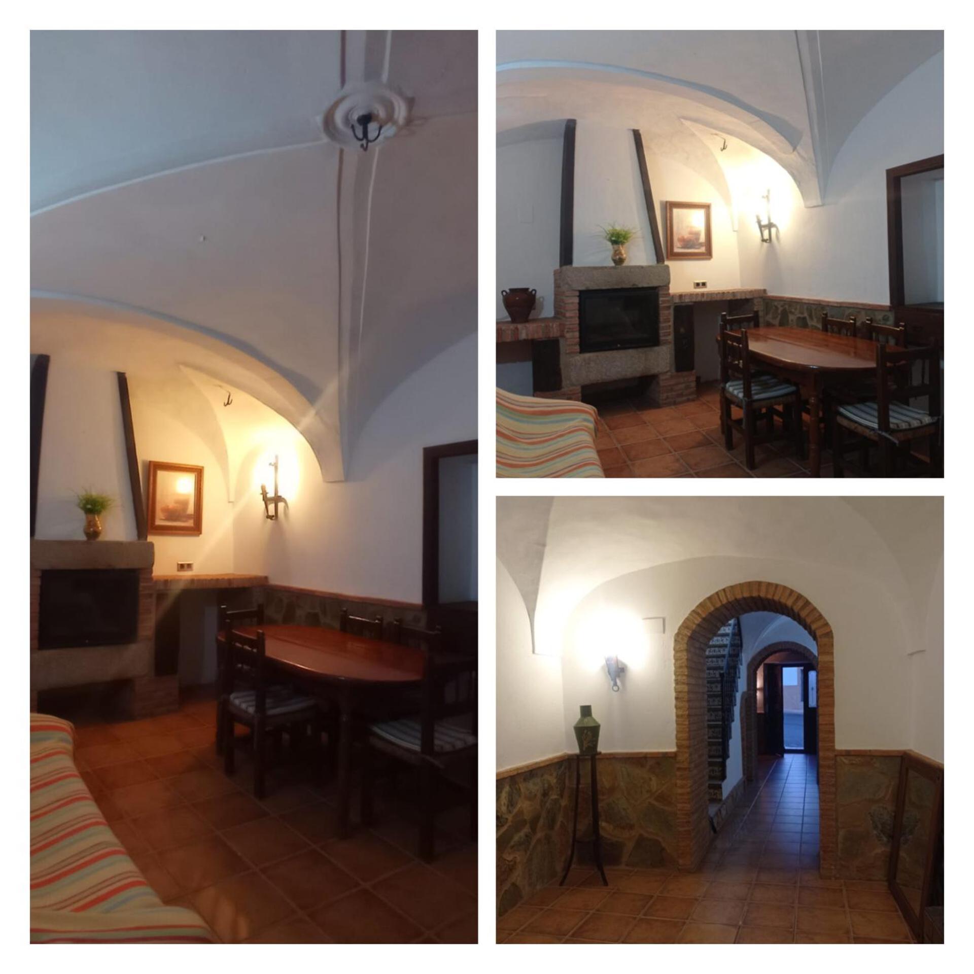 La Traviesa Casa Rural Aljucen Bagian luar foto